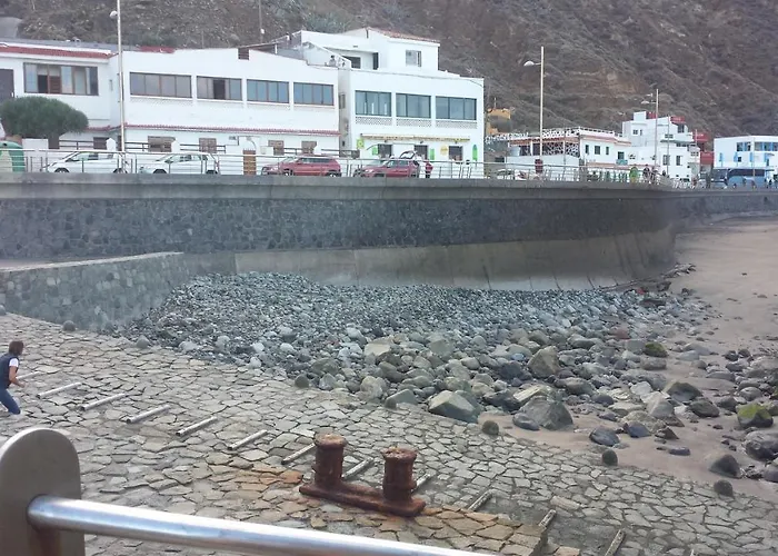 Ocean Front La Maresia 2 아파트 타가나나