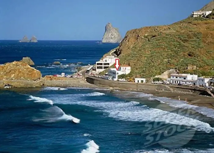 Ocean Front La Maresia 2 아파트