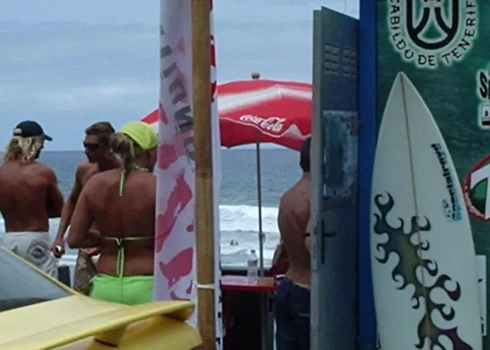 Ocean Front La Maresia 2 아파트